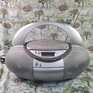 Sony CFD-S350 Portable CD Radio Cassette Recorder Tuner Boom Box Tested